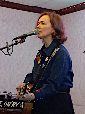 photo of Laura Cantrell